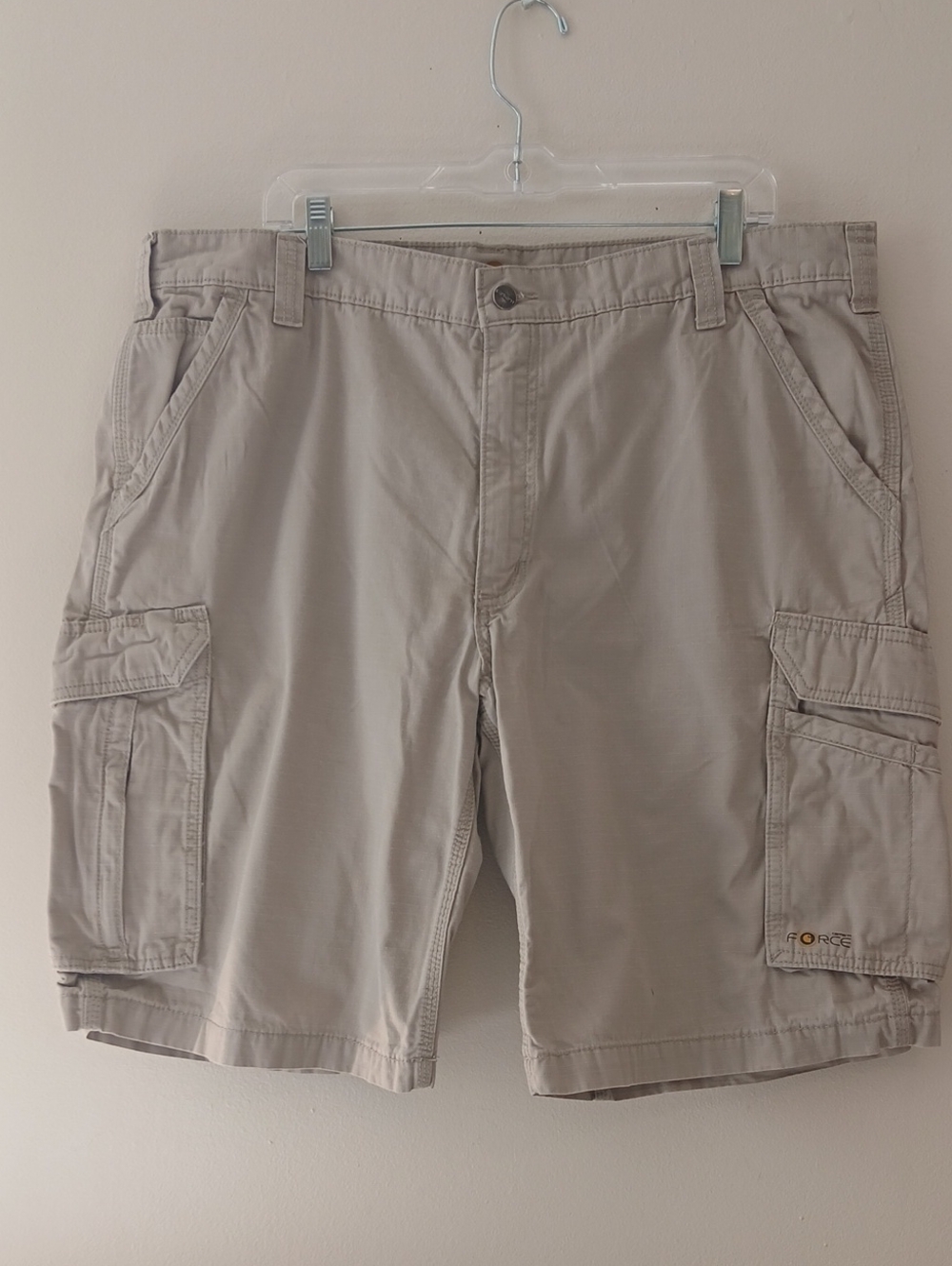 G/FORE Men's Khaki Cargo Shorts with Utility Pockets